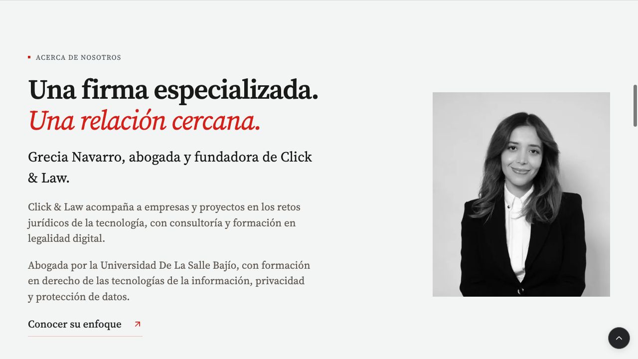 Presentación de Grecia Navarro como abogada y fundadora de Click & Law, con retrato y enlace a su enfoque.